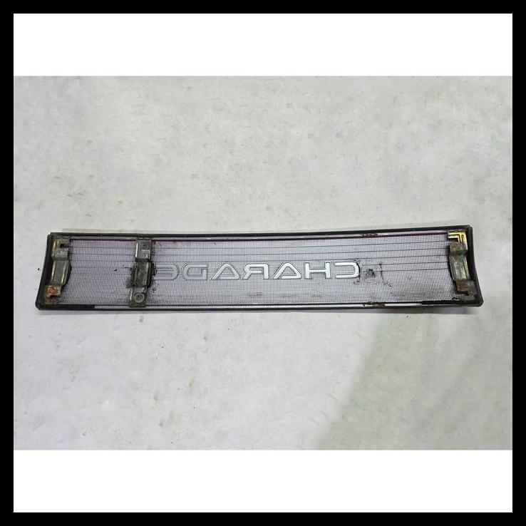 GRATIS ONGKIR GARNISH LAMPU BAGASI BELAKANG MOBIL DAIHATSU CHARADE CLASSY 