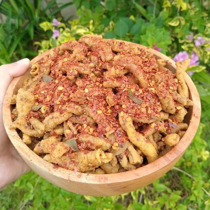 

COD 1 KG TERENAK KRIPIK USUS SEBLAK DAUN JERUK PEDAS JONTOR