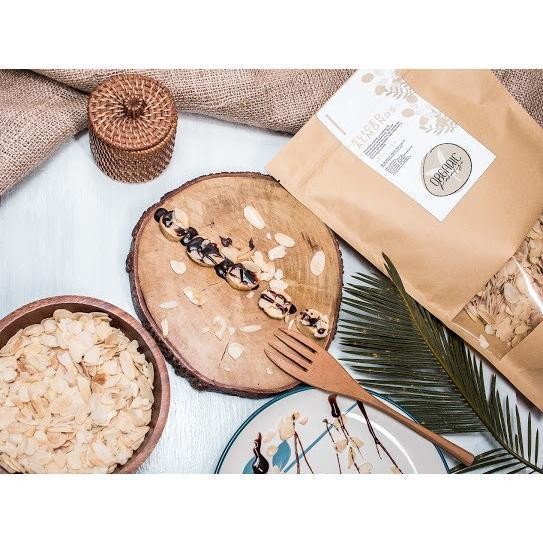 

RKM Kacang Almond Slice Panggang 500 gram / Roasted Slice Almond 500 Gram Premium Organic Paradise