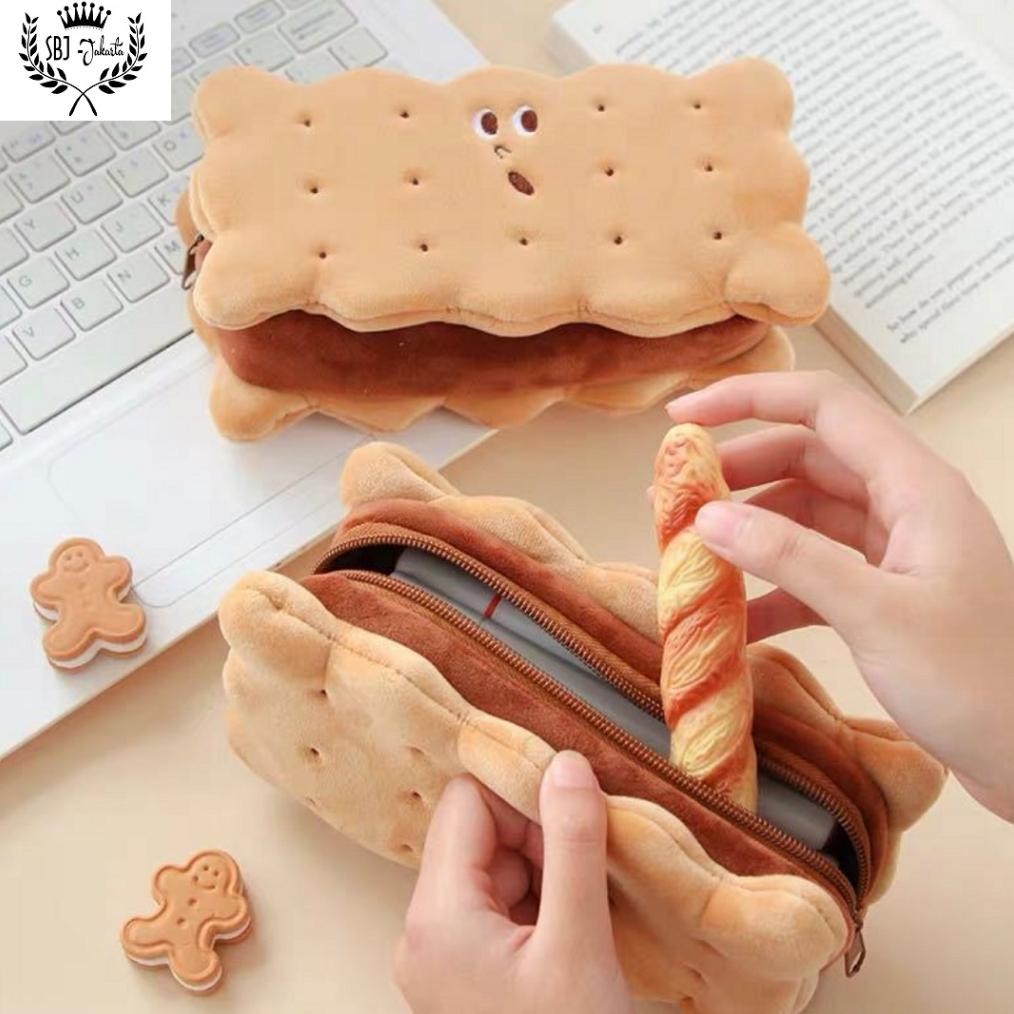 

Sale! Tempat Pensil Kain Kotak Pensil Pencil Case Karakter Roti French Toast Sale!
