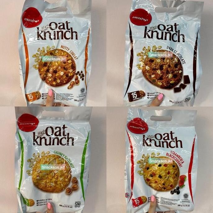 

[390GR] MUNCHY'S OAT KRUNCH NUTTY CHOCOLATE / CHUNKY HAZELNUT / DARK CHOCOLATE / STRAWBERRY & BLACKCURRANT - MUNCHYS