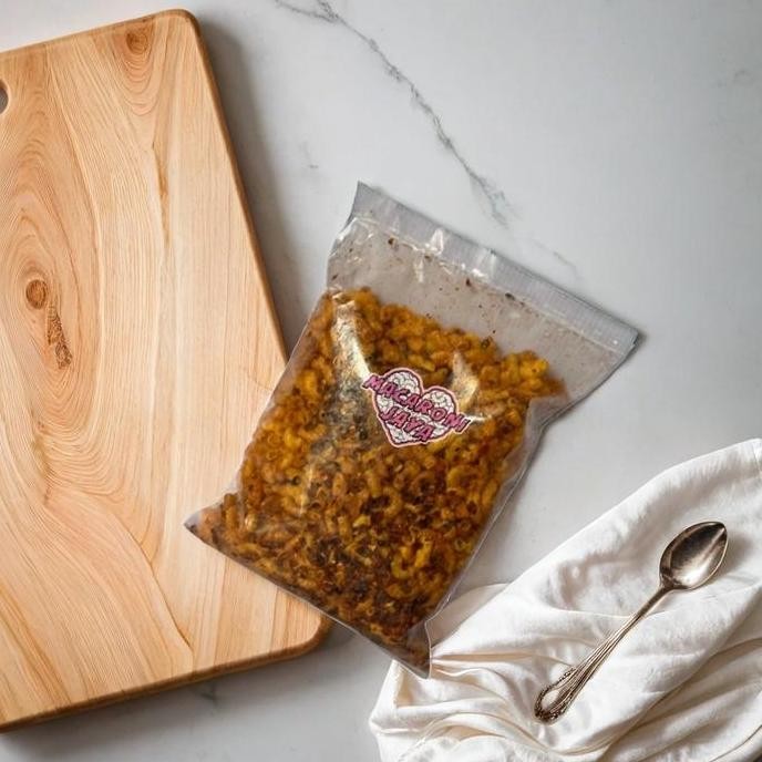 

(500 Gram) Makanan Ringan Camilan Cemilan Makaroni Basreng Mie Kremes Original Chili Oil Snack - Food, Keripik