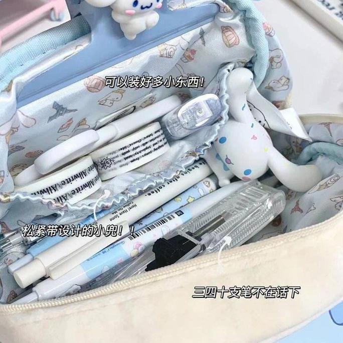 

Tempat Pensil Tempat Kosmetik Dompet Cinnamoroll Karakter Sanrio. New Stok