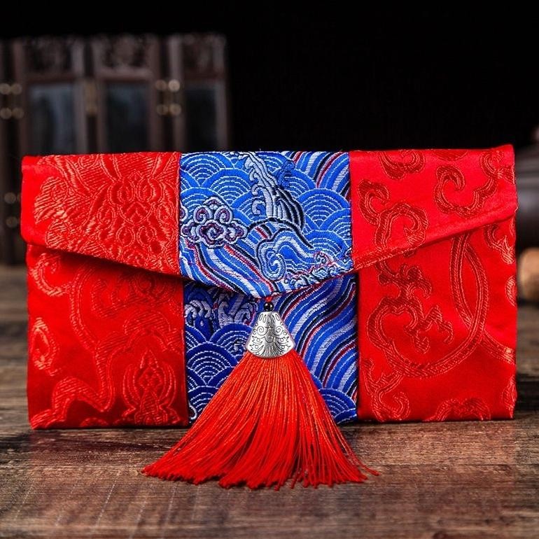 

Angpau Besar Hong Bao Kain Sincia Imlek Tahun Ular 11X19Cm 2025