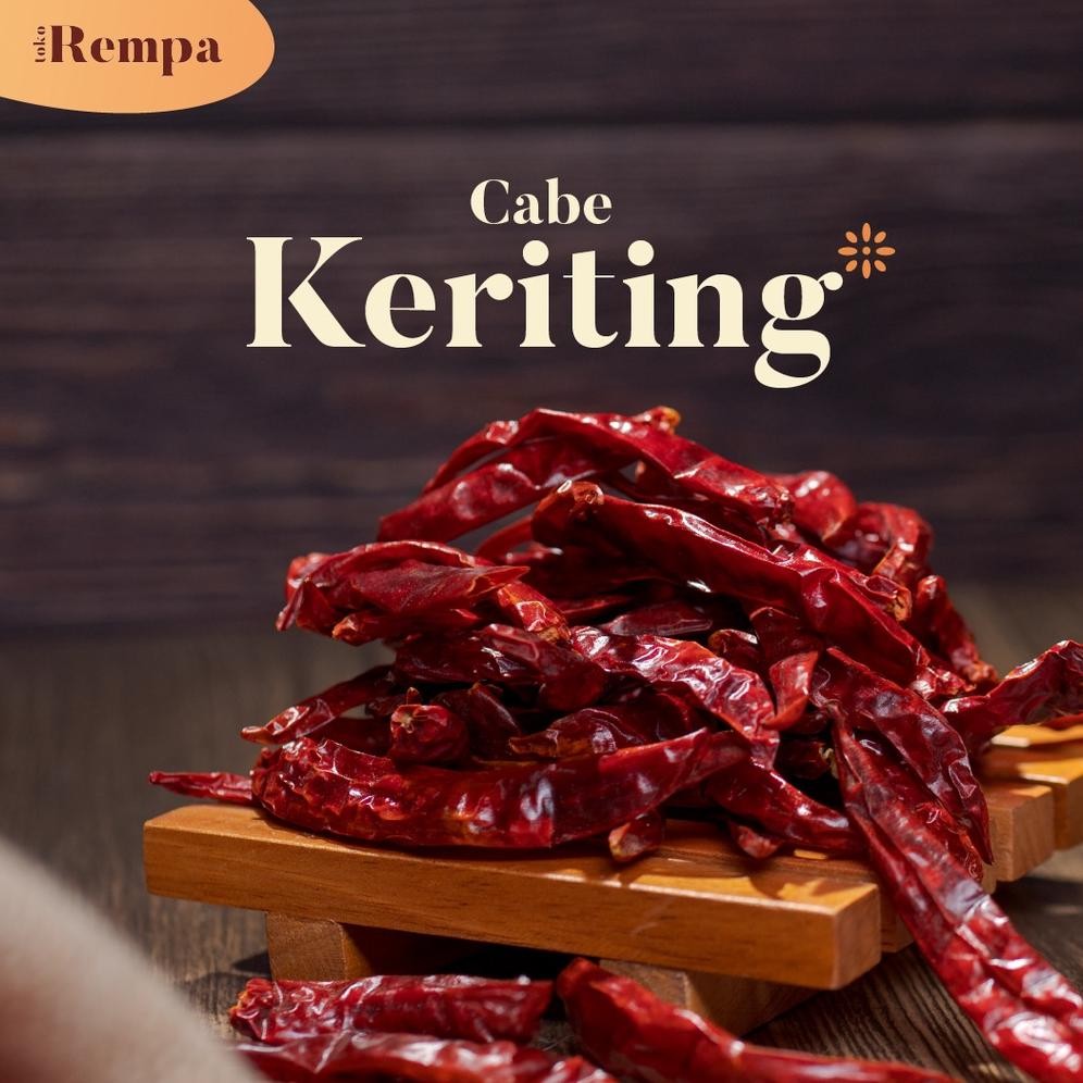 

Efektif Cabe Kering Keriting 1Kg Pedas Premium / Dried Chilli Wrinkle