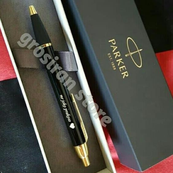 

Pulpen Parker Original Black Gold Custom Logo Ukir Grafir Nama Kado F New Stok