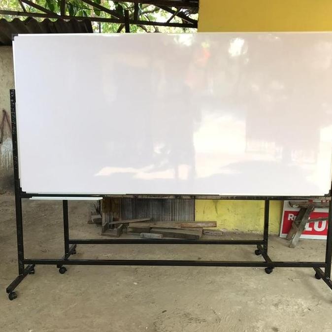 

Whiteboard Standing Non Magnetik 120 X 200Cm New Stok
