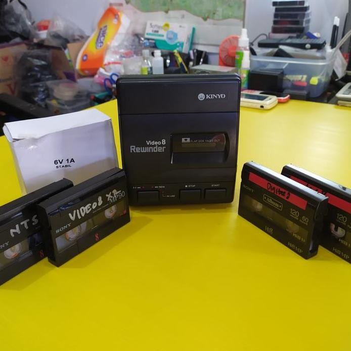 ready stock  Alat Pemutar Atau Rewinder Kaset2 Lama Hi8, Video8 dan Digital8 KINYO