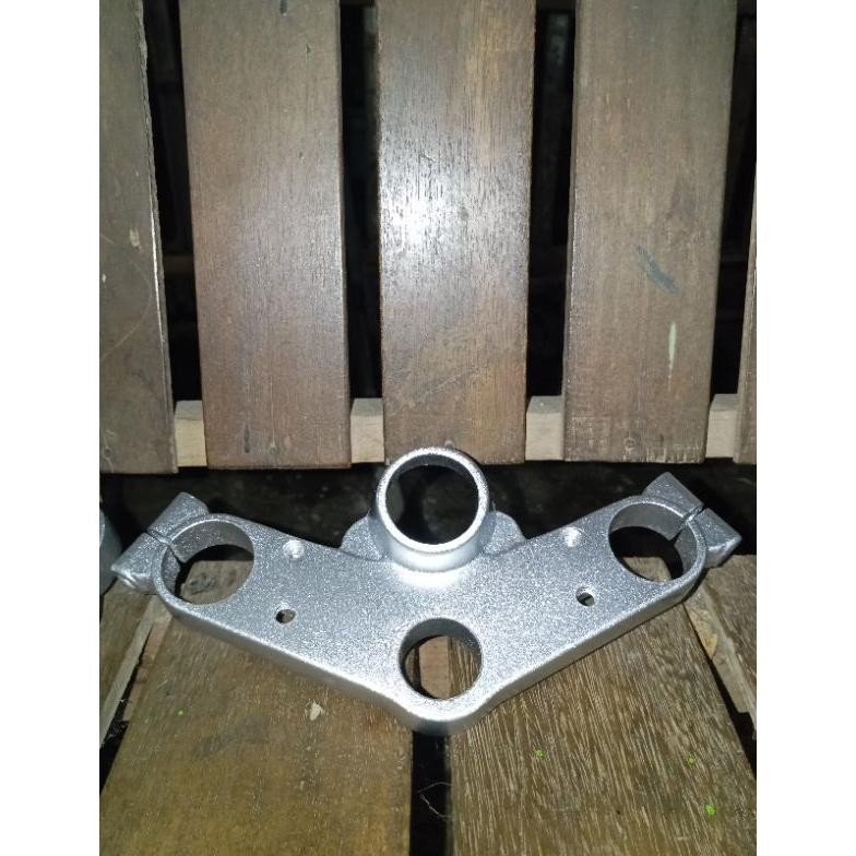 T atas / segitiga atas pnp stang JRS