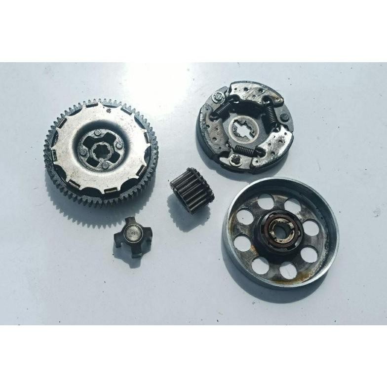 DRAFT GEAR SET ORI MOTO 2T SUZUKI BEST TORNADO CRYSTAL 110 RUMAH KOPLING CLUTH SET KAMPAS GANDA SET 