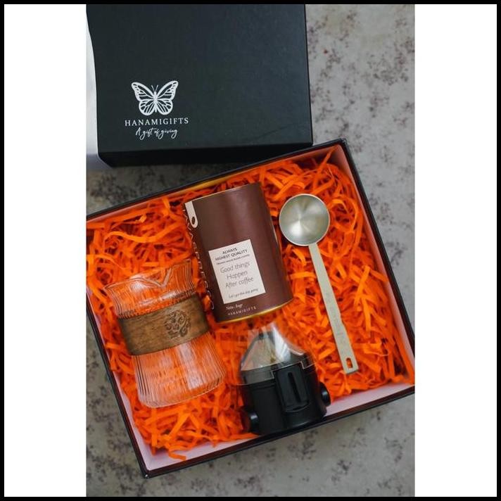 

VESTA - hampers kado pernikahan wedding birthday wisuda ulang tahun kado farewell teman kantor hampers perpisahan souvenir kopi hampers coffee