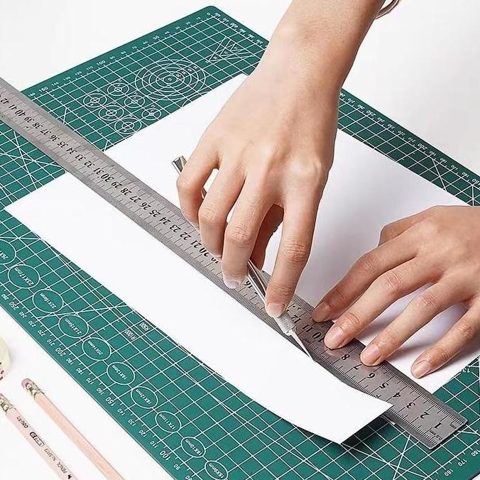

Alas Potong Kertas Cutting Mat Serba Guna Dua Sisi Cutting Pad Double-Sided Self-Healing A1 A2 A3 A4