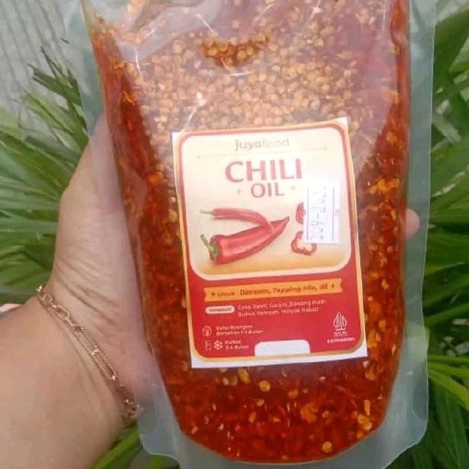 

chili oil 250ml halal minyak cabai Pedas Makanan CS