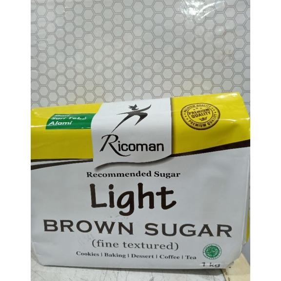 

RICOMAN LIGHT BROWN SUGAR 1KG SEBAGAI CAMPURAN COOKIES, BAKING, DESSERT,COFFEE,TEA Nugi