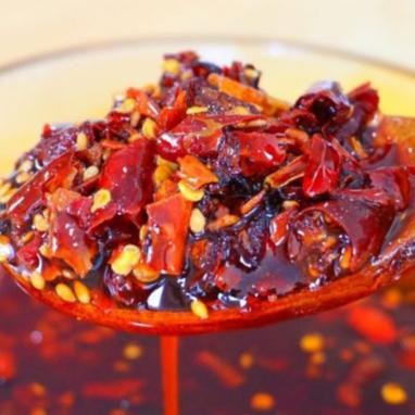 

Chili Oil Premium 500 gram/ML Pedas Gurih Aromatik Nugi