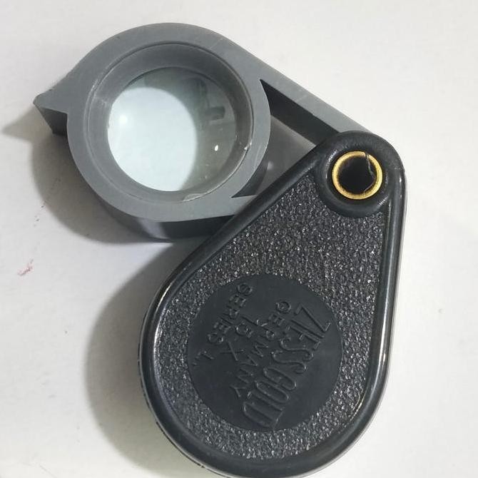 

Kaca Pembesar/Lup Ziessgold Germany 15 Series L Original Kualitas Terbaik Harga Termurah