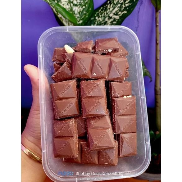 

Patahan Silverqueen Coklat 500gr Nugi