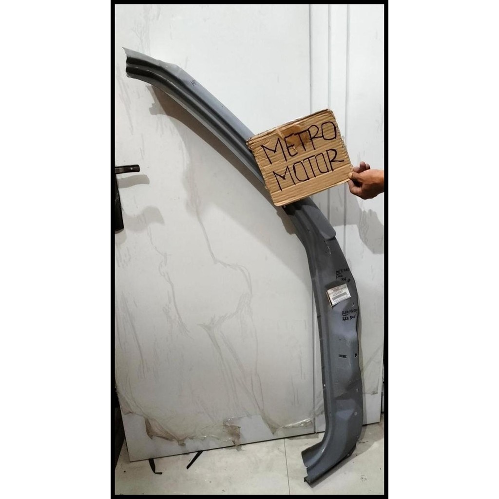 HOT DEAL ORIGINAL PILAR DEPAN KANAN MITSUBISHI COLT T120SS FUTURA PLAT PANEL 