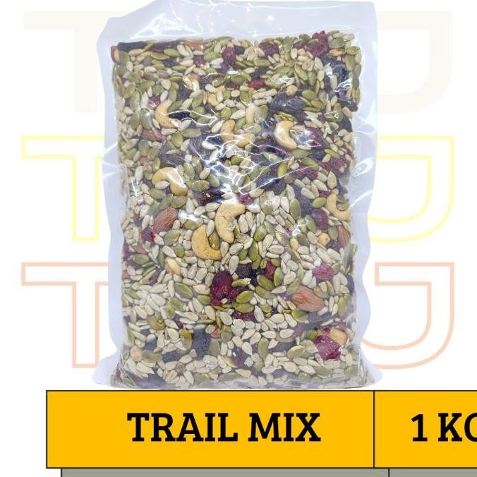 

Trail Mix 1 Kg Cemilan Makanan Sehat