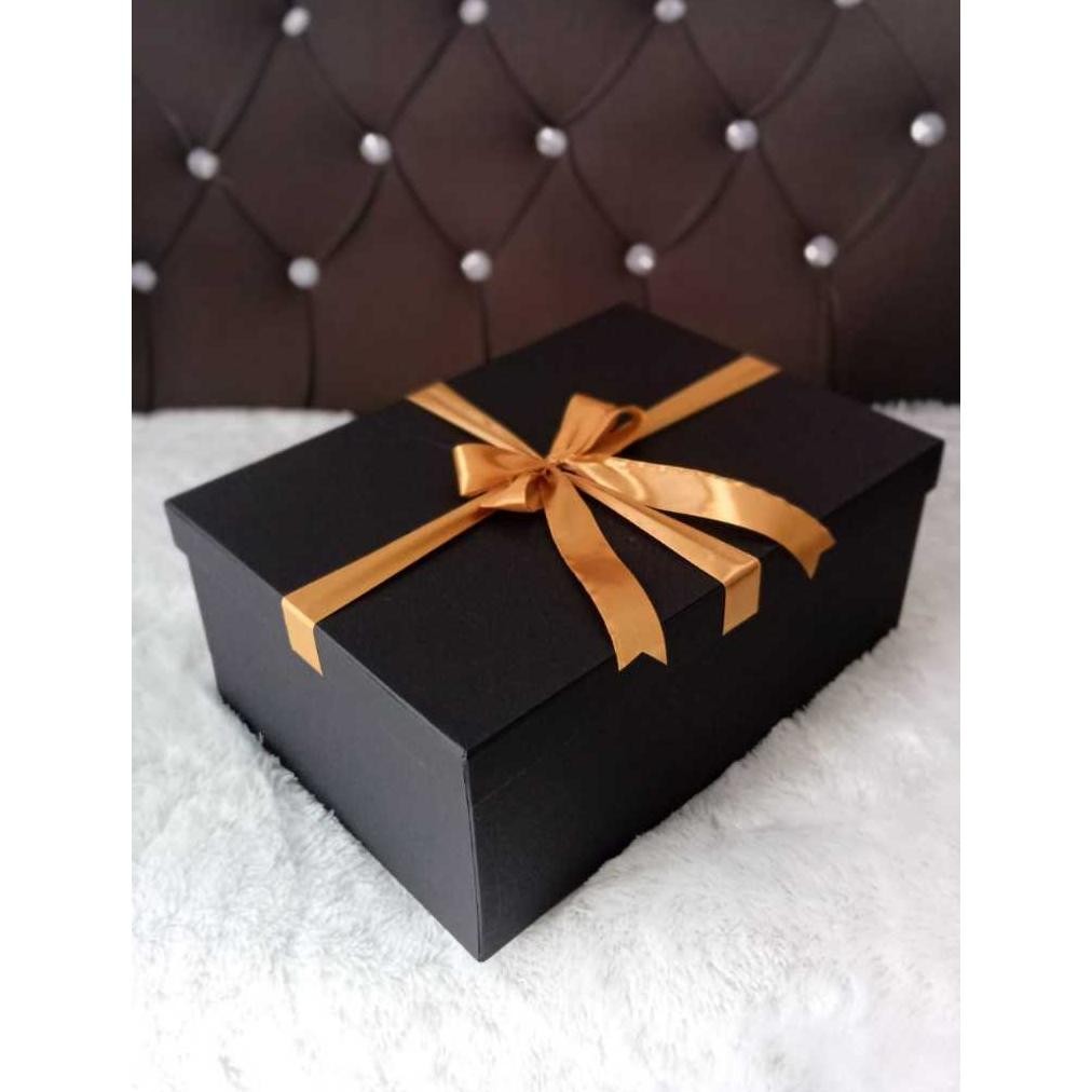 

Kotak Kado 35x25x15 Cm Berpita Lapisan Linen Jepang Nugi