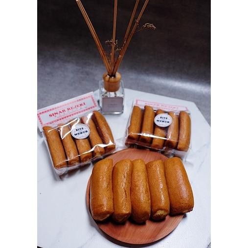 

KUE GAMBANG KEJU / KUE BANGKET / MAKANAN JADUL Nugi