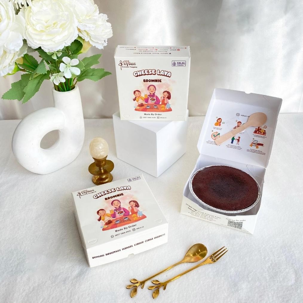 

CHEESE LAVA | Brownies Panggang | Brownies Keju Leleh | Brownies Fudgy | Mbun Brownies Panggang Nugi