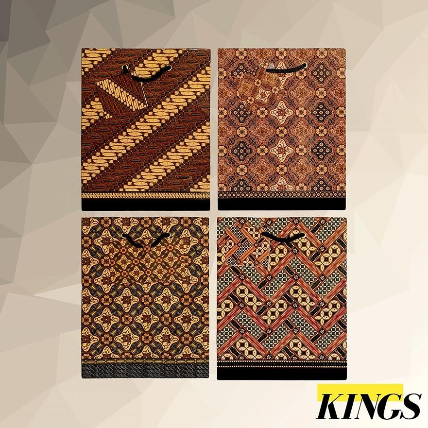 

10 PCS Kiky Paper Bag B Glossy Batik Nugi