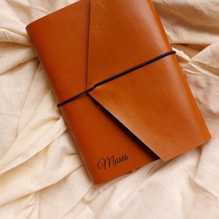 

Kp Alkitab Lai Cover Kulit Asli [Handmade] Stationery