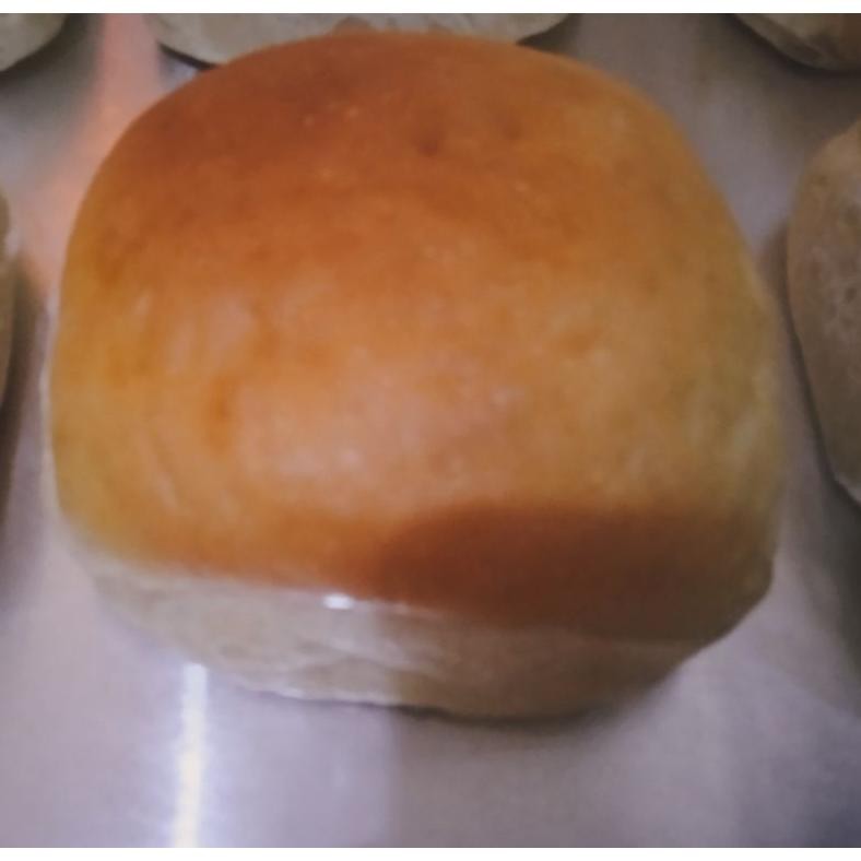 

ROTI BAKAR BETUK KOTAK ISI 10 PCS(padat) Nugi