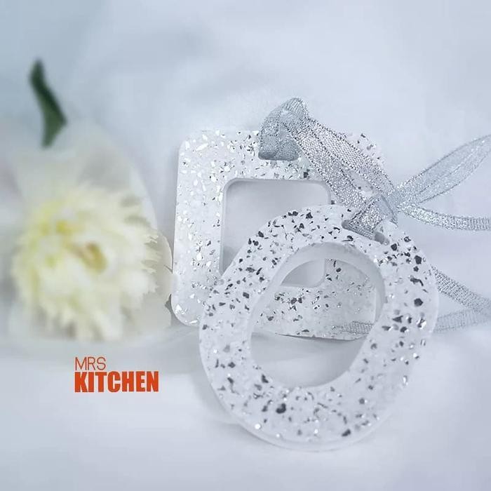 

Cetakan Silikon Wax Art Background Oval Square Hollow Silicone Mold Original Dan Terpercaya