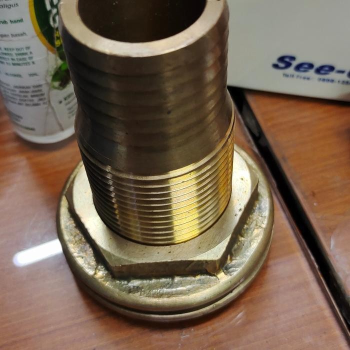 Thruhull Kuningan 1" / Thru Hull Kapal Original Dan Terpercaya