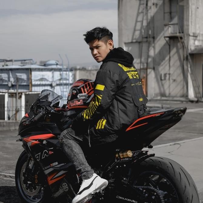 Jaket Pria - Jaket Bomber Hoodie Pria - Jaket Sunmori Original Salvio Hexia Hitam Putih Santai Panja