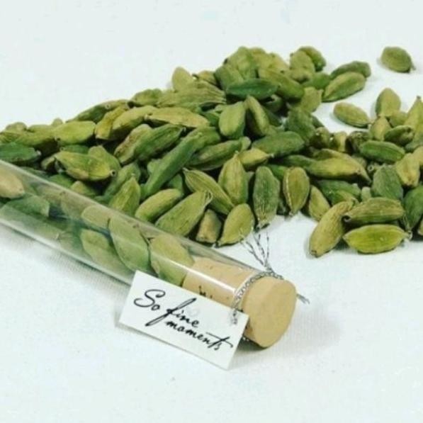 

,,,,,,,] Kapulaga India Kapulaga Hijau 6 gram