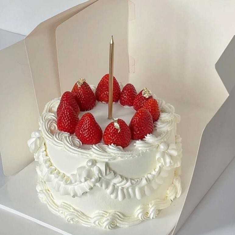 

Promoo!! Korean Cake Strawberry Shortcake Kue ulangtahun Korea Korean Strawberry Shortcake