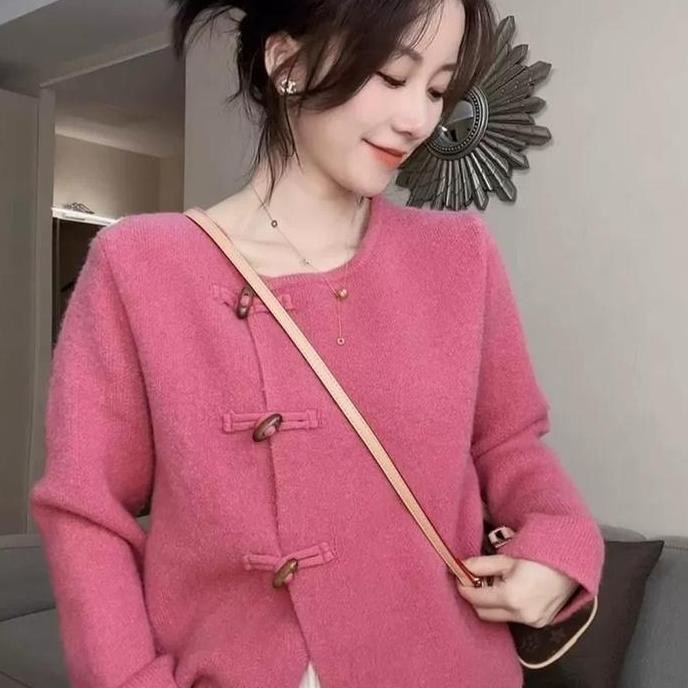 Cardigan Sweater Rajut Kancing SH 166 untuk Wanita - Knitwear Wanita Warna Pink dengan Desain Kancin