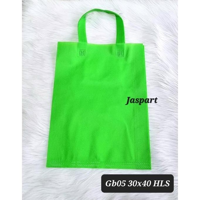 

populer] TAS SPUNDBOND IDUL FITRI UKURAN 30X40 25X35 38X45 KANTONG LEBARAN BINGKISAN PARCEL GOODIE BAG LEBARAN