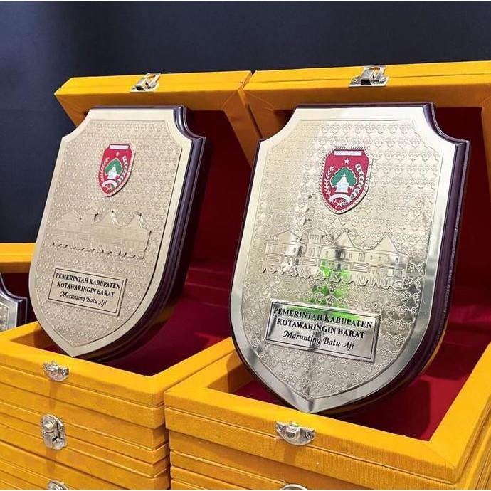 Baru Plakat kayu perisai kuningan custom