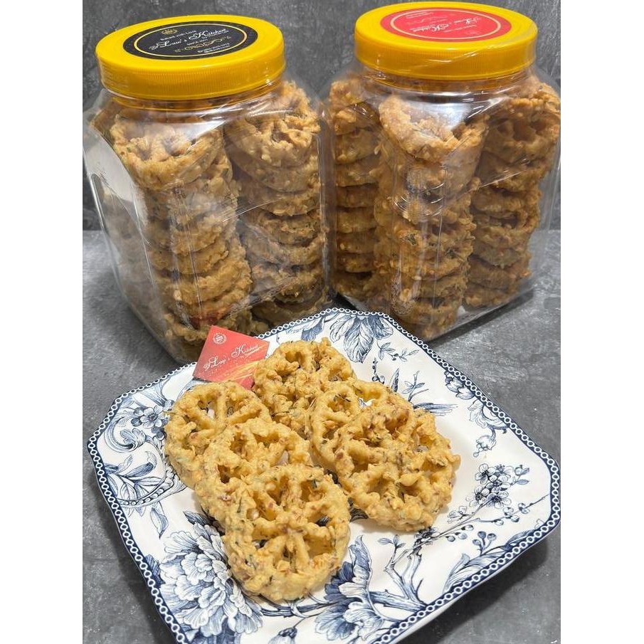 

Peyek Kembang Goyang Laws Kitchen, Enak Gurih Renyah, Isi 550Gr/Jar #Gratisongkir