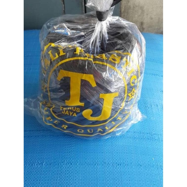 

Tali Rafia Hitam Merek Tj 0.5 Kg Kualitas Terbaik Harga Termurah