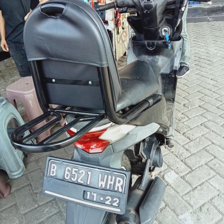 Sandaran Jok Motor Beat Delux Beat Street Beat Fi Beat Karbu Sandaran jok Motor Beat Baru Beat Lama