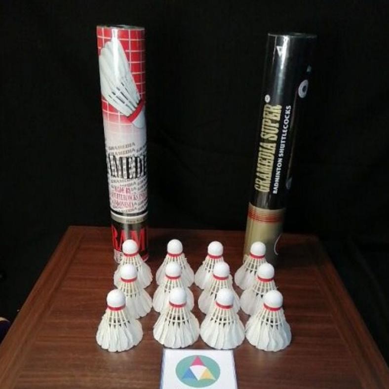 Kok Badminton Gramedia Super Bulu Bulat Kedot Bal Bulutangkis Nugi