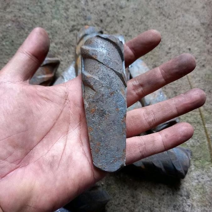 

+%+%+%] betel paju tatah ganjel belah batu kayu besar.