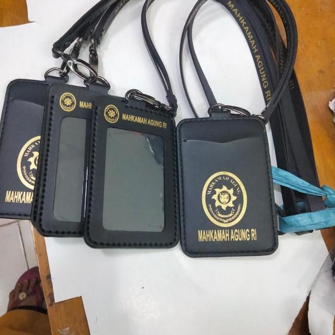 

New Name tag id card holder MAHKAMAH AGUNG RI (hitam)