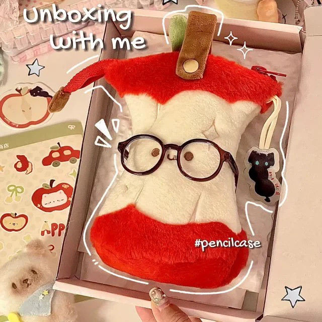 

Kotak Pensil Inti Apel Tas Tangan Plush Penyimpanan Tiga Dimensi Bernilai Tinggi Tas Apel Merah