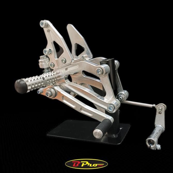 Footstep Kawasaki Ninja 150 R RR (Disk) - BPro Racing