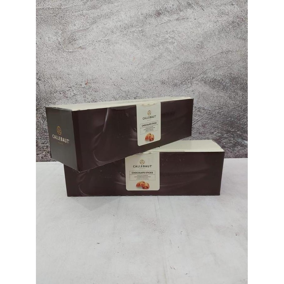 

Callebaut Baking Sticks 44% Box 1,6kg Dark Chocolate Couverture Cokelat Stick