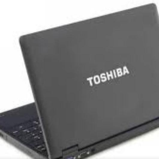 Jual casing toshiba  dynabook B551