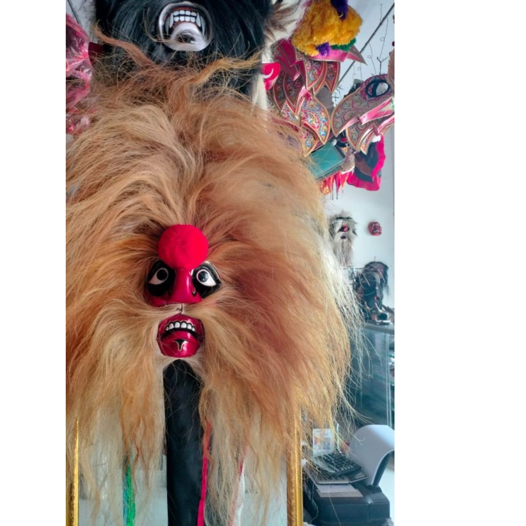 

Ganongan pakem rambut sapi tebal