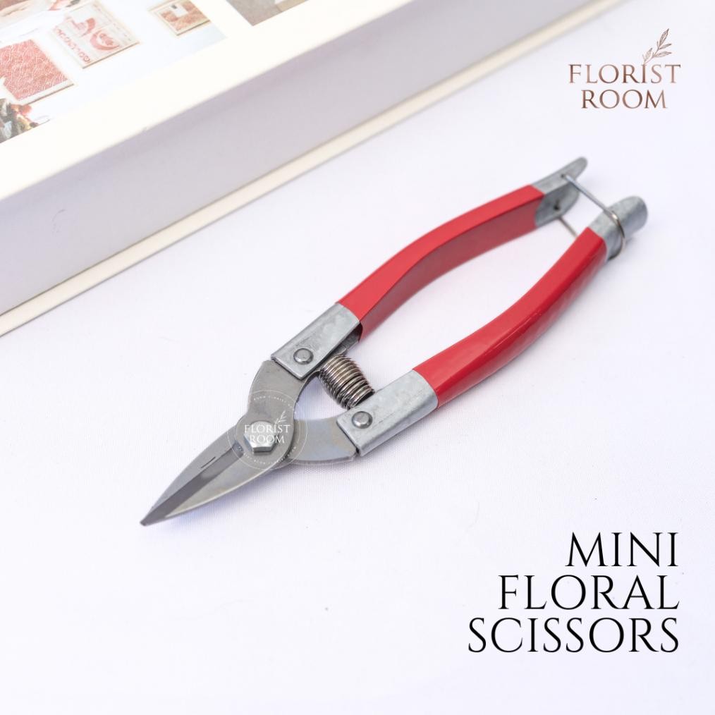 

Mini Floral Scissors - gunting bunga Nugi