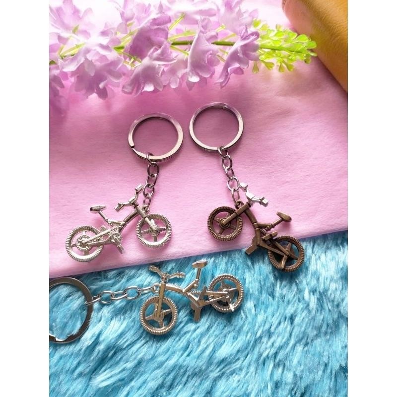 12 Pcs Gantungan Kunci Besi Sepeda/Gantungan Tas/Grosir